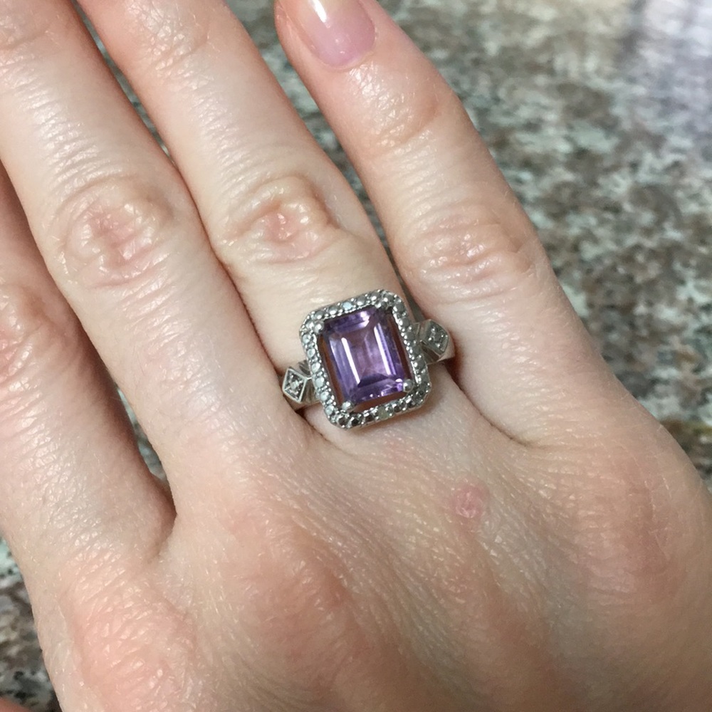 Sterling silver and amethyst ring